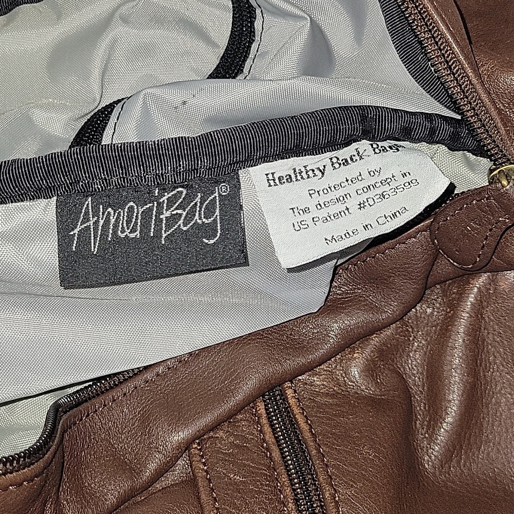 Ameribag Healthy Back Brown Leather Crossbody Sling Bag - Picture 12 of 12
